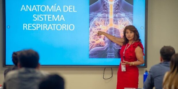 Profesionales del ISP exponen en curso de prevención de la Silicosis